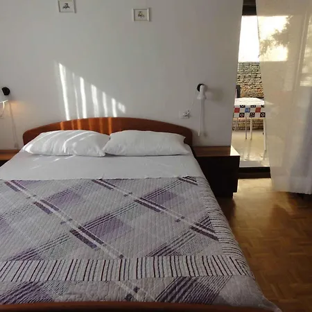 In - Istrien 51836 Apartment